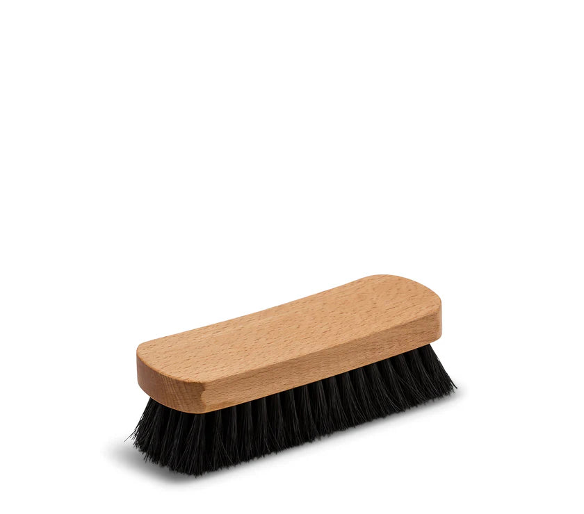 Stjarnagloss Viskelaer leather and fabric brush