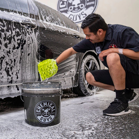 Chemical Guys Heavy Duty Ultra Clear Smoked Obsidian Black Bucket