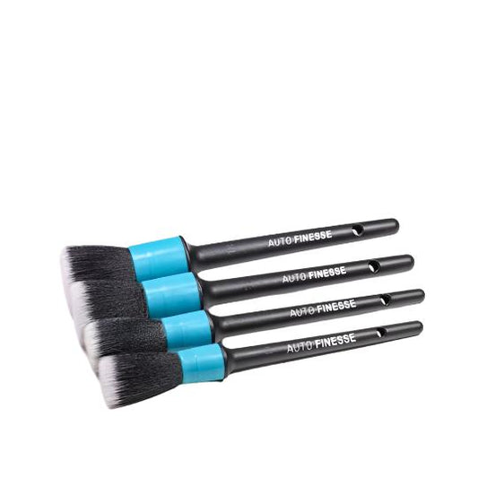 AUTO FINESSE FEATHERTIP BRUSHES - SET OF 4 FEATHER TIP BRUSHES