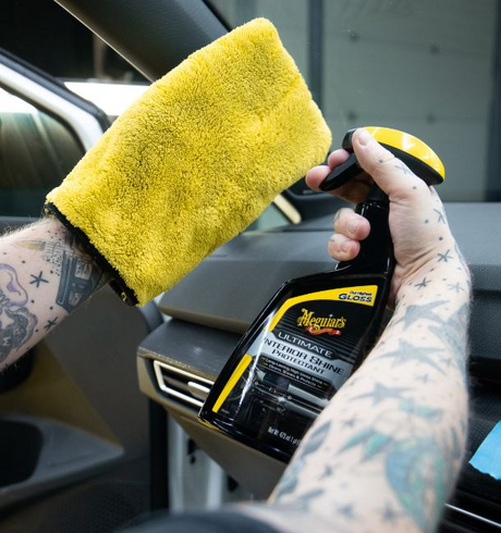 MEGUIARS ULTIMATE INTERIOR SHINE PROTECTANT